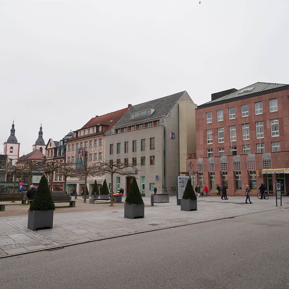 Universitätsplatz 7, 36037 Fulda